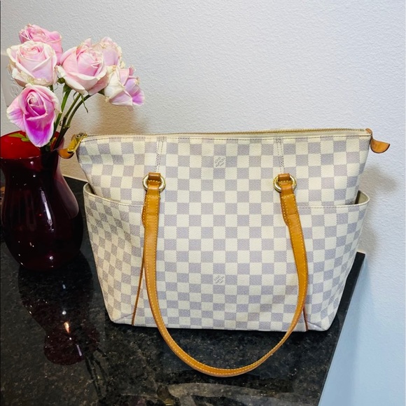 Louis Vuitton Damier Azur Totally MM - Picture 4 of 10